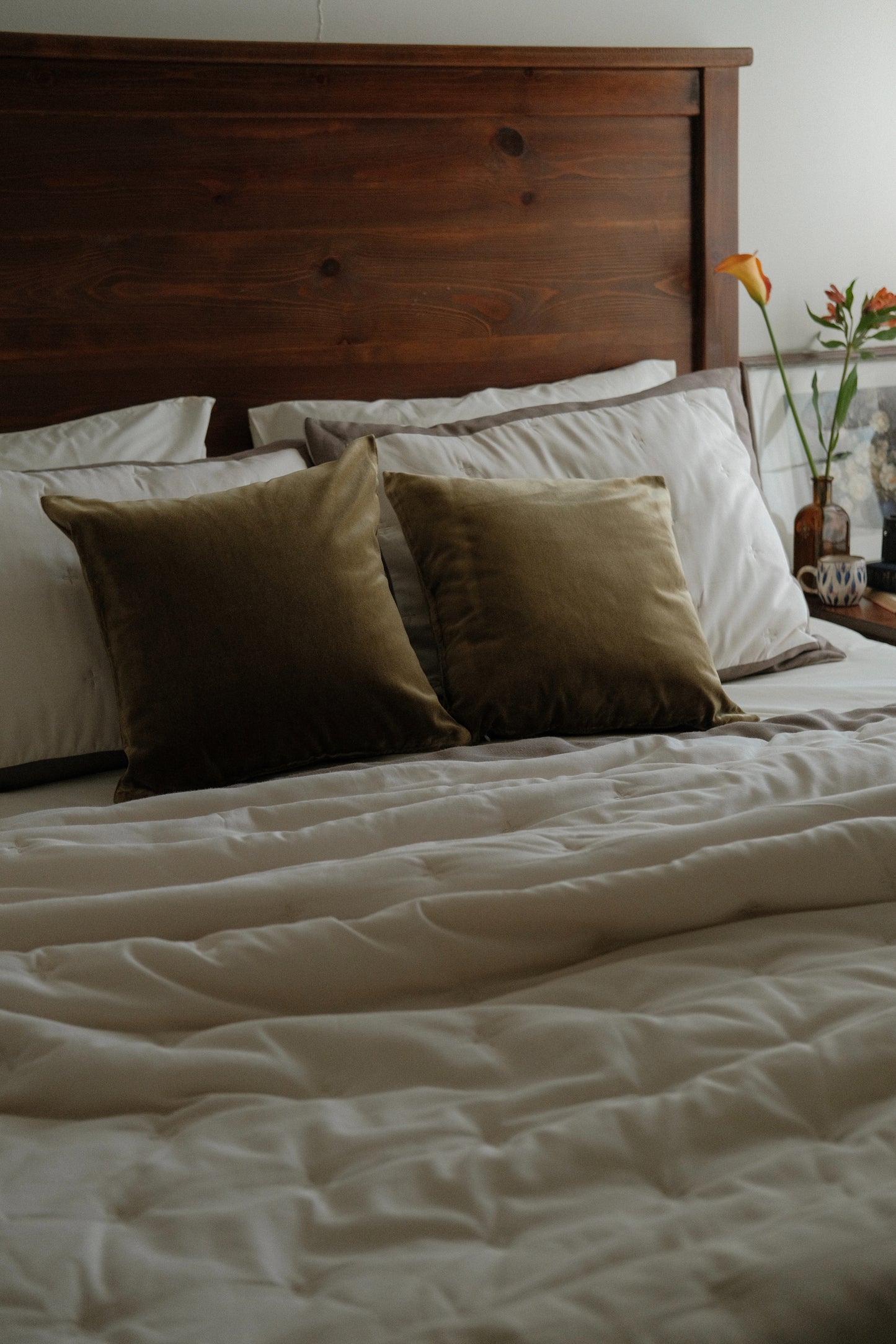 Ivoria Quilt Set
