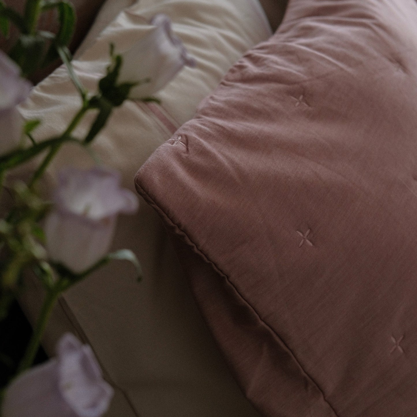 Dusty Mauve Quilt Set