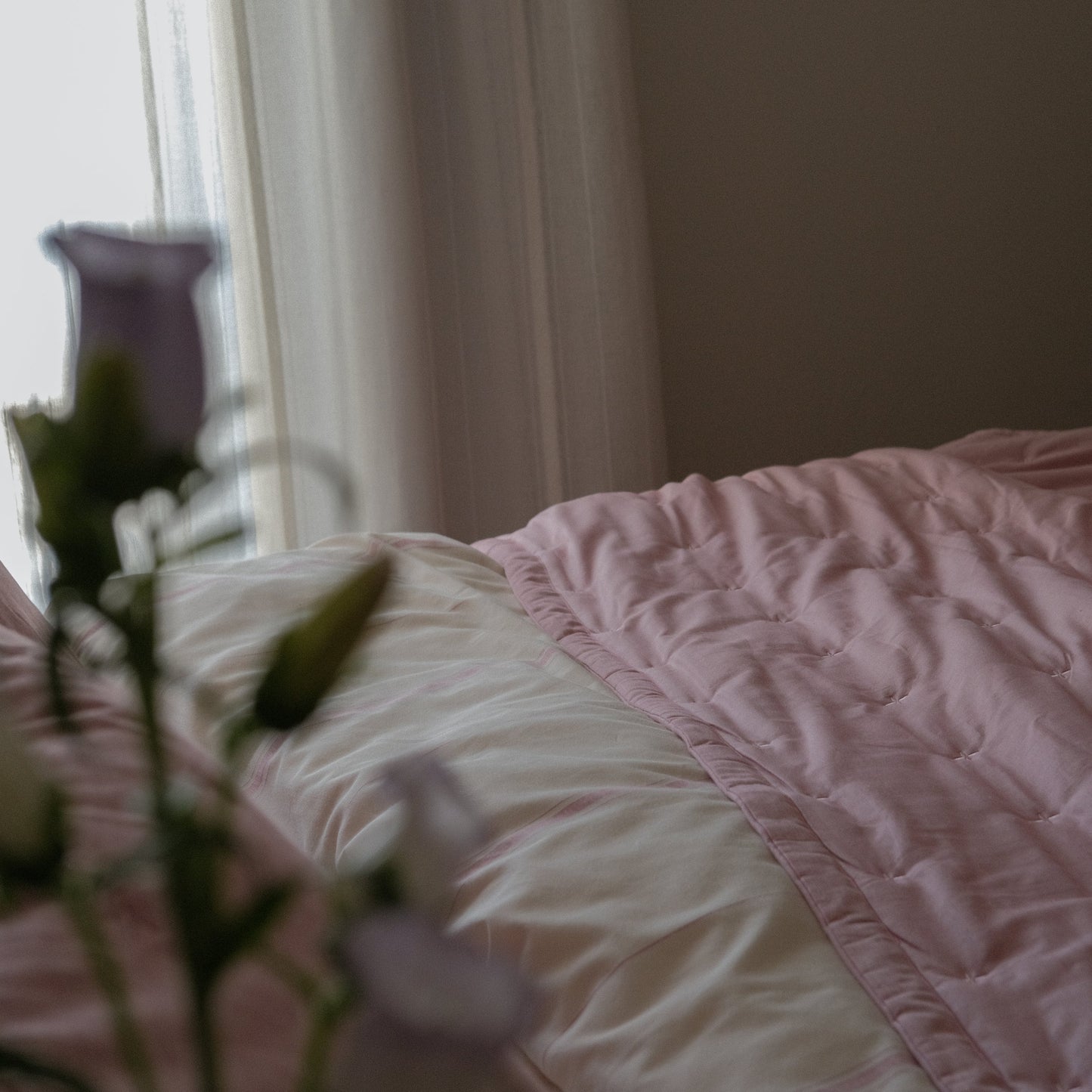 Dusty Mauve Quilt Set